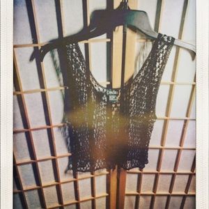 🦋 Host Pick 🦋 Y2K Vintage Beaded Crop Tank Top